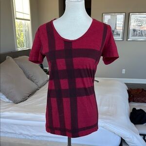 Fitted Red Short Sleeve T-Shirt